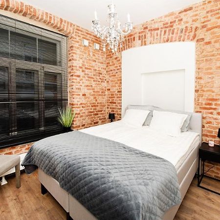 Old Town Luxury Apartment With Sauna Tartu Esterno foto